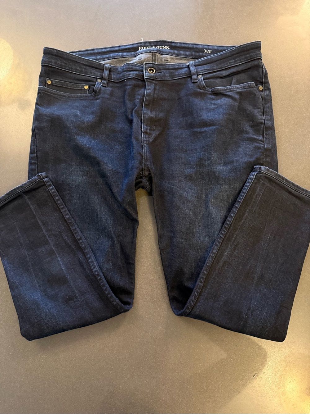 Rodd & Gunn. Men's Dark Blue Denim Jeans.  38R